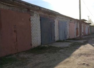 Продаю гараж, 21 м2, Луга, Ленинградское шоссе, 6А