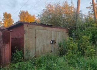 Продаю гараж, 24 м2, Тобольск, 7-й микрорайон, 30