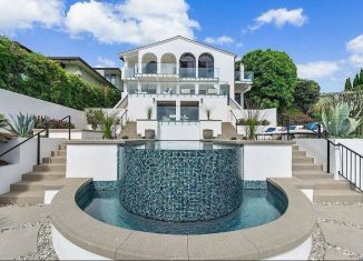 Продам дом, 615 м2, Сочи, микрорайон Приморье, Благодатная улица, 19