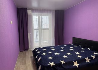 Сдаю однокомнатную квартиру, 35 м2, Тюмень, улица Монтажников, 61