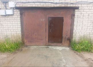 Продаю гараж, 24 м2, Стрежевой, Промышленная улица