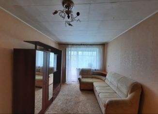 Сдаю 1-ком. квартиру, 32 м2, Нижний Тагил, Красноармейская улица, 49
