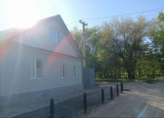 Продается дом, 100 м2, Астрахань, улица Луначарского, Трусовский район