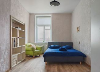 Сдам в аренду 2-комнатную квартиру, 90 м2, Санкт-Петербург, 8-я линия Васильевского острова