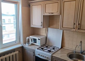 Сдам 1-комнатную квартиру, 31.4 м2, Серпухов, улица Джона Рида, 28