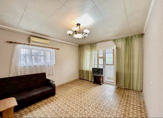 Аренда двухкомнатной квартиры, 70 м2, Сочи, улица Чебрикова, 46, микрорайон Ареда