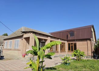 Продаю дом, 245 м2, Моздок, улица Добролюбова, 6
