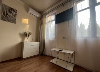 Сдам дом, 55 м2, посёлок городского типа Симеиз, улица Владимира Луговского, 5