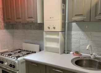Сдам в аренду 2-ком. квартиру, 45 м2, Сыктывкар, Коммунистическая улица, 64, Юго-Западный район