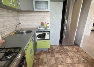 Сдается в аренду 1-комнатная квартира, 36 м2, Миасс, улица Менделеева, 8