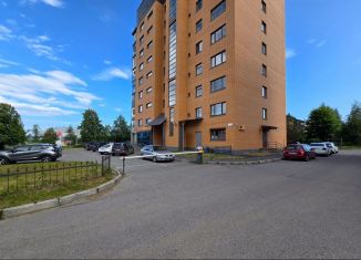 Сдается в аренду 2-ком. квартира, 64.2 м2, Петрозаводск, набережная Варкауса, 7к4