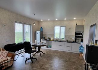 Продаю дом, 130 м2, деревня Борисовичи, Радужная улица, 12