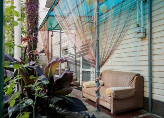 Трехкомнатная квартира в аренду, 70 м2, Сочи, Пионерская улица, 10/1, микрорайон Центральный