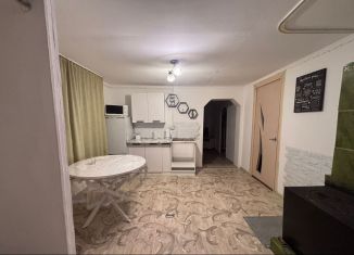 Сдаю дом, 50 м2, село Улаган, улица Калкина, 2к1