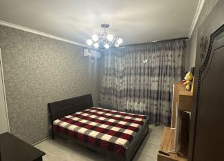 Сдам 2-ком. квартиру, 40 м2, Сочи, Троицкая улица, 15с78, микрорайон Голубые Дали