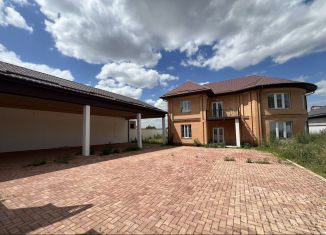 Продаю дом, 300 м2, Грозный, Байсангуровский район, улица И.А. Анаева, 80/1