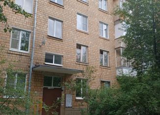 3-комнатная квартира на продажу, 57.2 м2, Голицыно, проспект Керамиков, 86