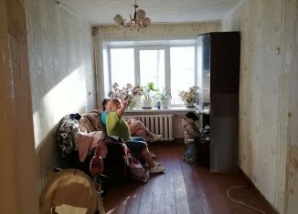 Продаю 2-ком. квартиру, 41 м2, Слободской, Городищенская улица, 40