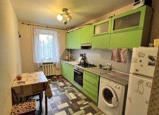 Сдача в аренду 3-комнатной квартиры, 60 м2, Батайск, улица Герцена, 37