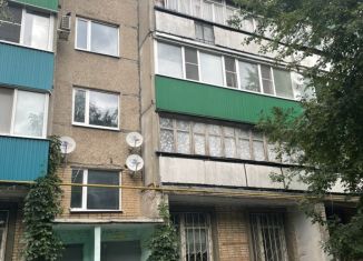 Продам двухкомнатную квартиру, 54 м2, посёлок городского типа Безенчук, Советская улица, 101