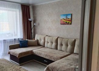 Продам 3-комнатную квартиру, 67 м2, поселок Комсомольский, улица Аксёнова