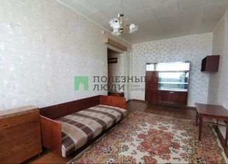Продается двухкомнатная квартира, 40.3 м2, посёлок городского типа Базарный Карабулак, улица Ленина, 380