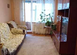 Сдается в аренду двухкомнатная квартира, 51 м2, Кропоткин, Комсомольская улица