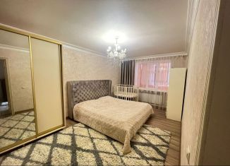 Продается 3-ком. квартира, 76 м2, Гудермес, Школьная улица, 8