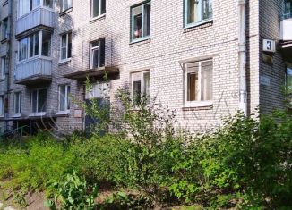 Однокомнатная квартира на продажу, 31.7 м2, городской посёлок Лебяжье, Комсомольская улица, 3