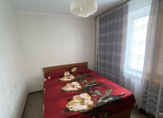 Сдам в аренду 3-комнатную квартиру, 54 м2, Новороссийск, Малоземельская улица