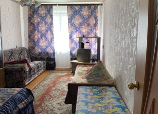 Сдача в аренду 2-комнатной квартиры, 45 м2, Оленегорск, Строительная улица, 49