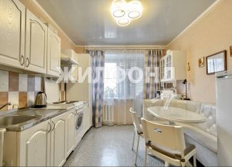 Продается двухкомнатная квартира, 56 м2, Архангельск, проспект Обводный канал, 4