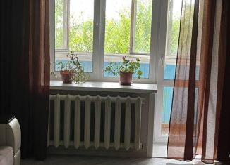 Сдается в аренду 1-ком. квартира, 36 м2, Амурск, Амурская улица, 15