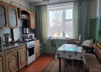 Продается 3-комнатная квартира, 69.4 м2, деревня Истомино, улица Генерала Маргелова, 70