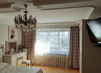 Продается 3-комнатная квартира, 200 м2, Владикавказ, Владикавказская улица, 46, 15-й микрорайон