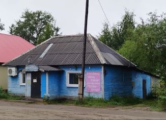 Продаю торговую площадь, 113.3 м2, Шенкурск, улица Ленина, 19Б