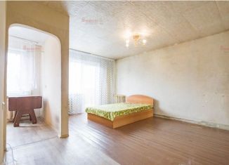 Продается 2-комнатная квартира, 29 м2, Екатеринбург, улица Титова, 46, Чкаловский район