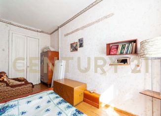 Продам трехкомнатную квартиру, 53 м2, Ульяновская область, Южная улица, 128