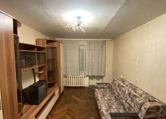 Сдается в аренду 1-комнатная квартира, 31 м2, Красное Село, улица Спирина, 14к1