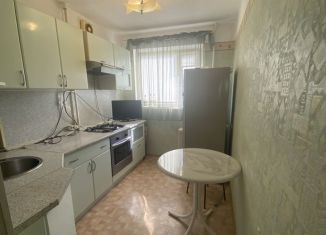Продаю 2-комнатную квартиру, 44 м2, Луховицы, улица Жуковского, 33