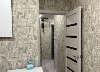 Продам 2-комнатную квартиру, 48.2 м2, Мурманск, улица Александрова, 34к1