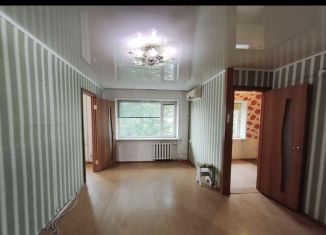 Продам двухкомнатную квартиру, 43 м2, Троицк, улица имени Ю.А. Гагарина, 14