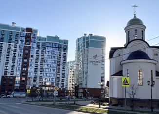 Продается однокомнатная квартира, 41.9 м2, Смоленск, улица Александра Степанова, 14