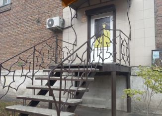 Сдача в аренду помещения свободного назначения, 30 м2, Шелехов, 8-й квартал, 10