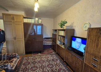 Продаю однокомнатную квартиру, 29 м2, Тихвин, 1-й микрорайон, 9