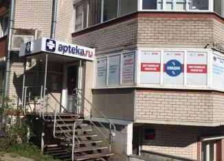 Продается торговая площадь, 74 м2, Киров, улица Опарина, 5А