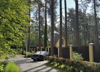 Аренда дома, 70 м2, посёлок Репино, Еловая аллея, 11