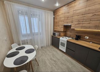 Сдам 1-комнатную квартиру, 38.2 м2, Саранск, улица Полежаева, 187