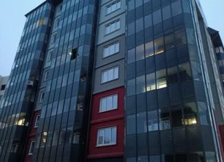 Продаю 1-ком. квартиру, 41.5 м2, Абакан, улица Генерала Тихонова, 12к1