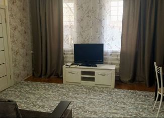 Сдаю дом, 100 м2, Таганрог, Мало-Набережная улица, 44